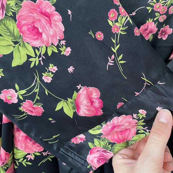 Victoria's Secret Y2K Satin Robe Black Floral Kimono Waist Tie Pink VTG One Size - Picture 11 of 13